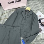2025年2月7日新作MiuMiuコート