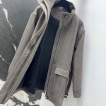 2025年2月7日新品のコートです