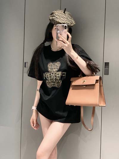 2025年2月9日発売Fendi 半袖 can 工場