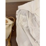2025年2月9日発売loewe フード付きシャツcan 工場