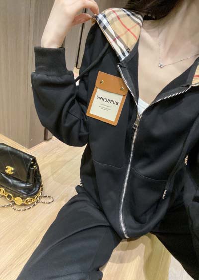 2025年2月9日発売BURBERRY セットcan 工場