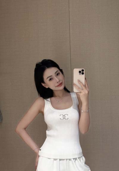 2025年2月9日新品入荷chanel ニットのベストcan...