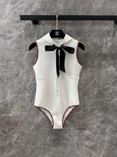 2025年2月9日新品入荷chanel ニットジッパーフード...