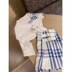 2025年2月9日新品入荷BURBERRY 半袖+スカート2点can 工場