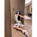 2025年2月9日新品入荷BURBERRY 半袖+スカート2点can 工場