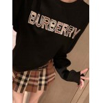 2025年2月9日新作BURBERRYパーカー+スカート2点 can 工場