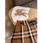 2025年2月9日新品入荷BURBERR*シャツ+半袖+スカートの3点 can 工場