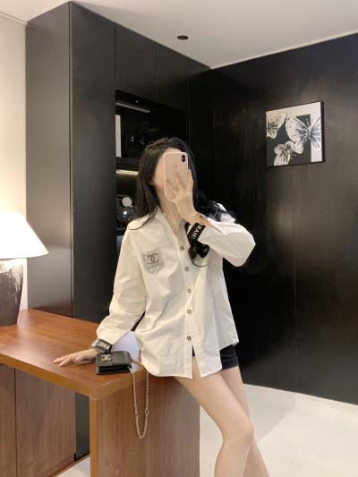 2025年2月9日新品入荷CHANELのモノグラムシャツ c...