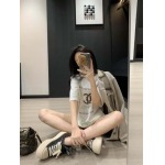 2025年2月9日新品入荷chanel 半袖Tシャツ+チェーンのデニムジャケットcan 工場
