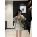 2025年2月9日新品入荷chanel 半袖Tシャツ+チェーンのデニムジャケットcan 工場