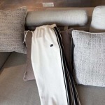 2025年2月9日新品入荷celine カジュアルパンツcan 工場
