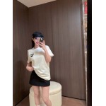 2025年2月9日新品入荷prada 半袖Tシャツ can 工場