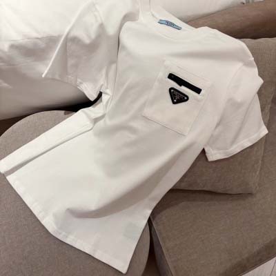 2025年2月9日新品入荷prada 半袖Tシャツ can ...