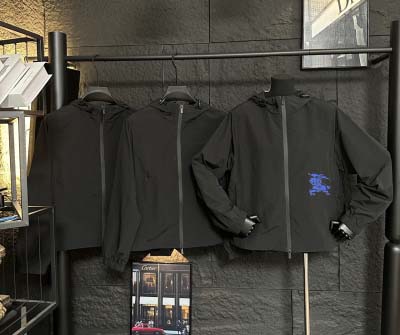 BURBERRYTコート2025年2月9日新品入荷can 工...