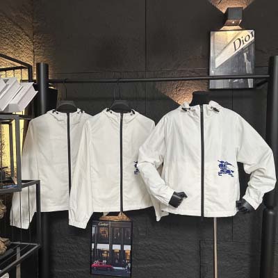 BURBERRYT コート 2025年2月9日新品入荷can...