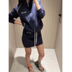 miumiuレディース 上下セット2025年2月9日入荷can 工場