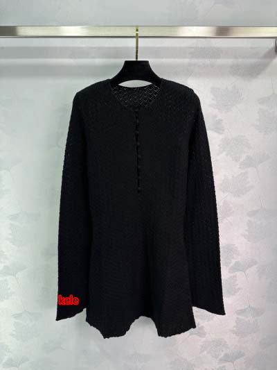 2025年2月11日新品入荷YSLワンピース  kele 工...