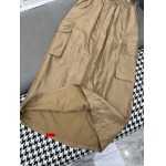 2025年2月11日新品入荷Pradaハーフスカート セット kele 工場