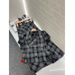 2025年2月11日新商品入荷ディオール スカート  kele 工場