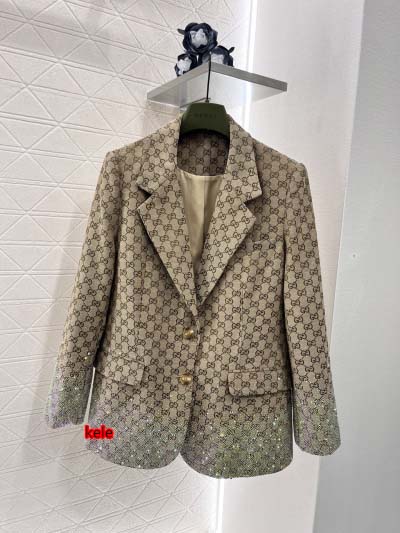 2025年2月11日新作 Gucci コート  kele 工...