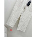 2025年2月11日新着 フェンディ ジーンズ   kele 工場
