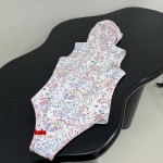 2025年2月11日新着シャネル25早春品フード付き水着です  kele 工場