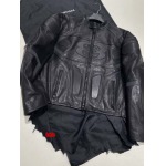 2025年2月11日新着Balenciagaバレンシアガジャケット 牛の革 kele 工場