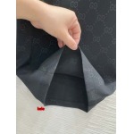 2025年2月11日新入荷 Gucci Trousers  kele 工場