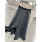 2025年2月12日の新作Fendi スカート  kele 工場