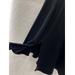 2025年2月12日の新作Fendi スカート  kele 工場