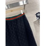 2025年2月12日のGucciの新作パンツ  kele 工場