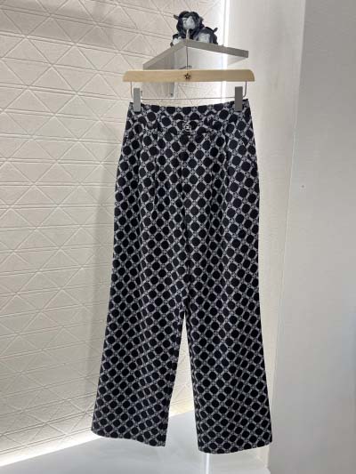 2025年2月12日の新しいシャネルのパンツ  kele 工...