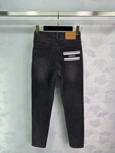 2025年2月12日の新製品Gucci ジーパン kele ...