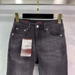 2025年2月12日の新製品Gucci ジーパン kele 工場