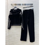 2025年2月12日の新作Dior セット上下    kele 工場