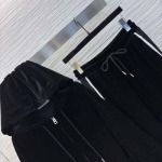 2025年2月12日の新作Dior セット上下    kele 工場