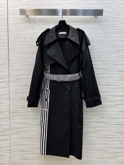 2025年2月12日の新作Dior タートルネックのロングコ...