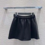 2025年2月12日の新着商品 クリスチャン ディオール 上下   kele 工場