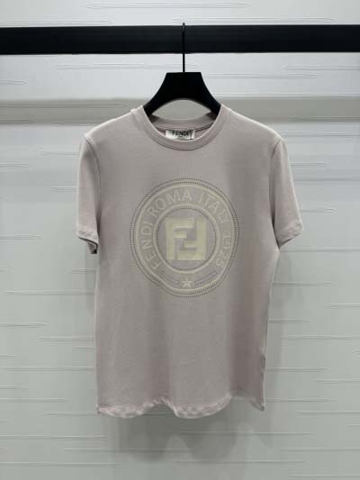 2025年2月12日の新作Fendi Tシャツ  kele ...