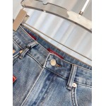 2025年2月12日の新作Gucci Jeans   kele 工場