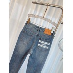 2025年2月12日の新作Gucci Jeans   kele 工場