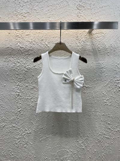 2025年2月14日新作chanelベスト can 工場