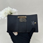 2025年2月24日早春新品M62630  SIZE:10.5x 7.0x 2.0 cm   ルイヴィトン6連キーケース zy工場