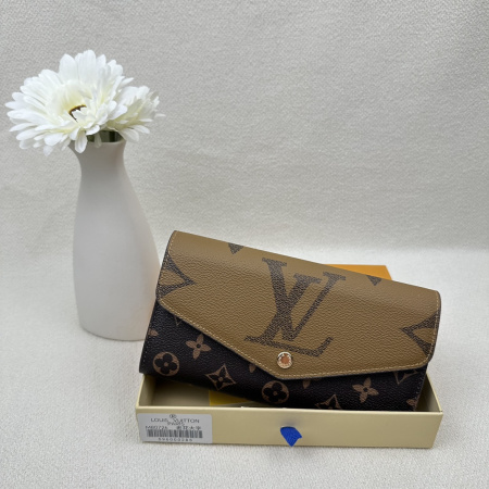 2025年2月24日早春新品M80726 Monogram，...