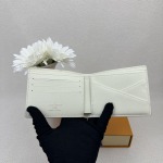 2025年2月24日早春新品M60895 MULTIPLEMultipleDamier， ルイヴィトン二つ折りの短財布 zy工場
