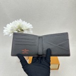 2025年2月24日早春新品 M60895 MULTIPLEMultipleDamier， ルイヴィトン二つ折りの短財布 zy工場