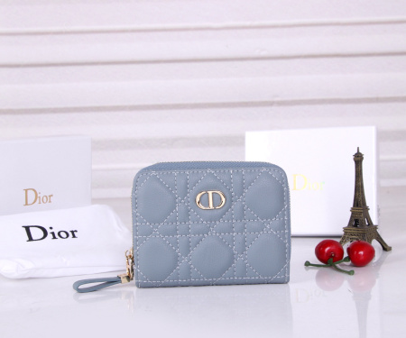 2025年2月24日早春新品Dior  12*9*5 短財布...