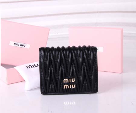 2025年2月26日新品Miumiu財布 zy工場
