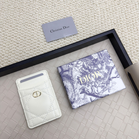 2025年2月26日新品Dior カードホルダー zy工場