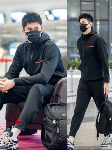 2025年2月28日高品質新品prada 上下DW工場